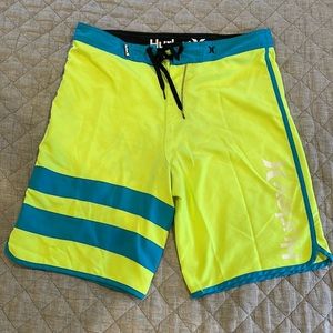 Hurley - Mens 33” Board Shorts